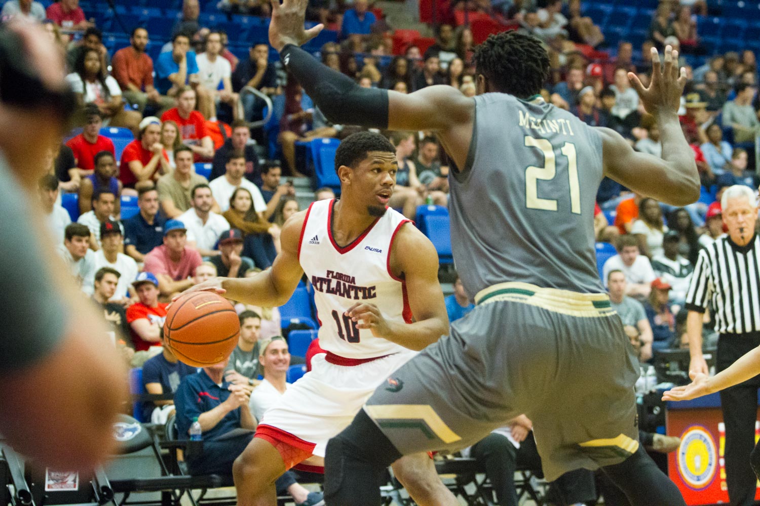 Men s Basketball: FAU unable to overcome slow start in loss to Middle