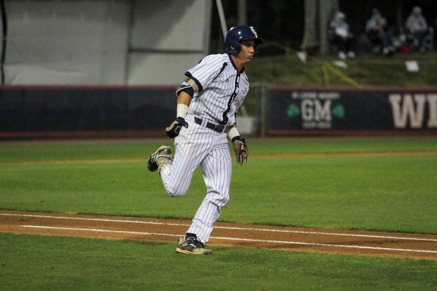 Baseball: Owls fall 12-9 to No. 16 Miami in series finale – UNIVERSITY PRESS