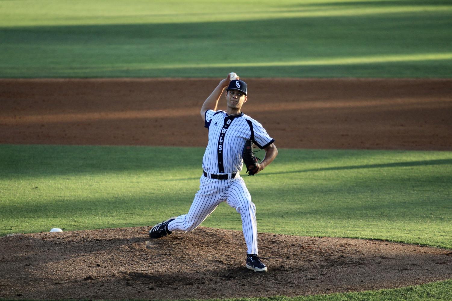 FAU vs Miami Baseball Gallery – UNIVERSITY PRESS