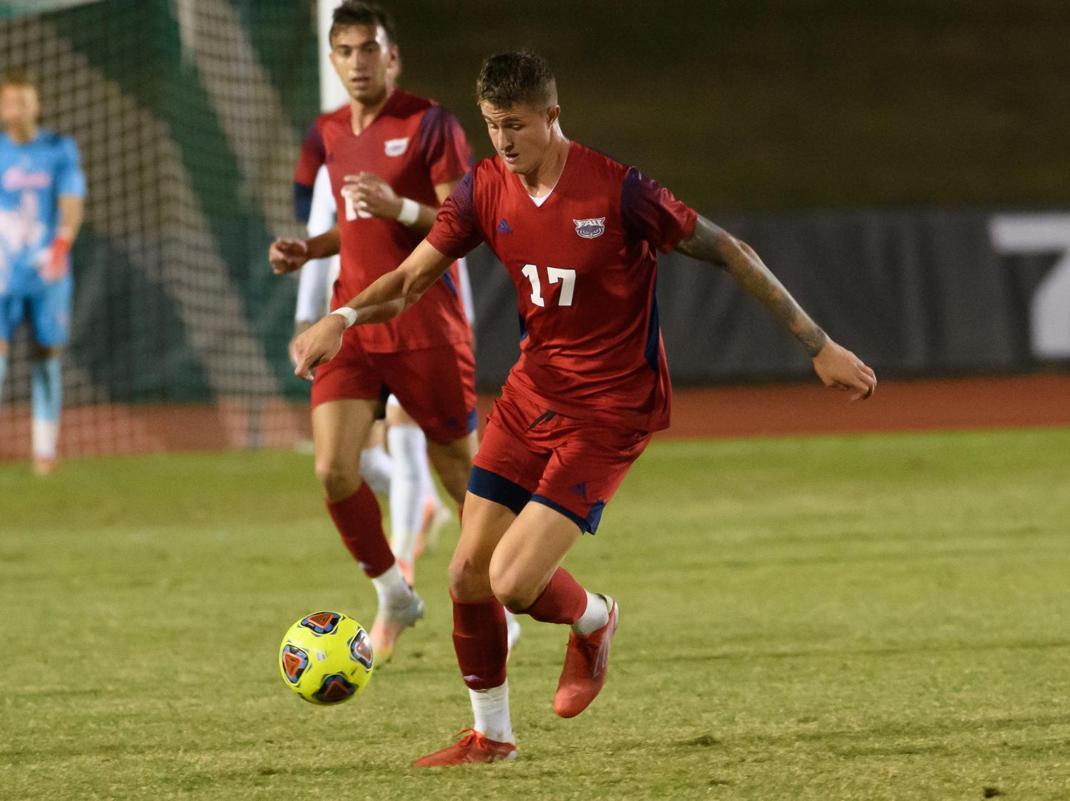 Men's Soccer: Owls advance to first semifinal since 2007 following