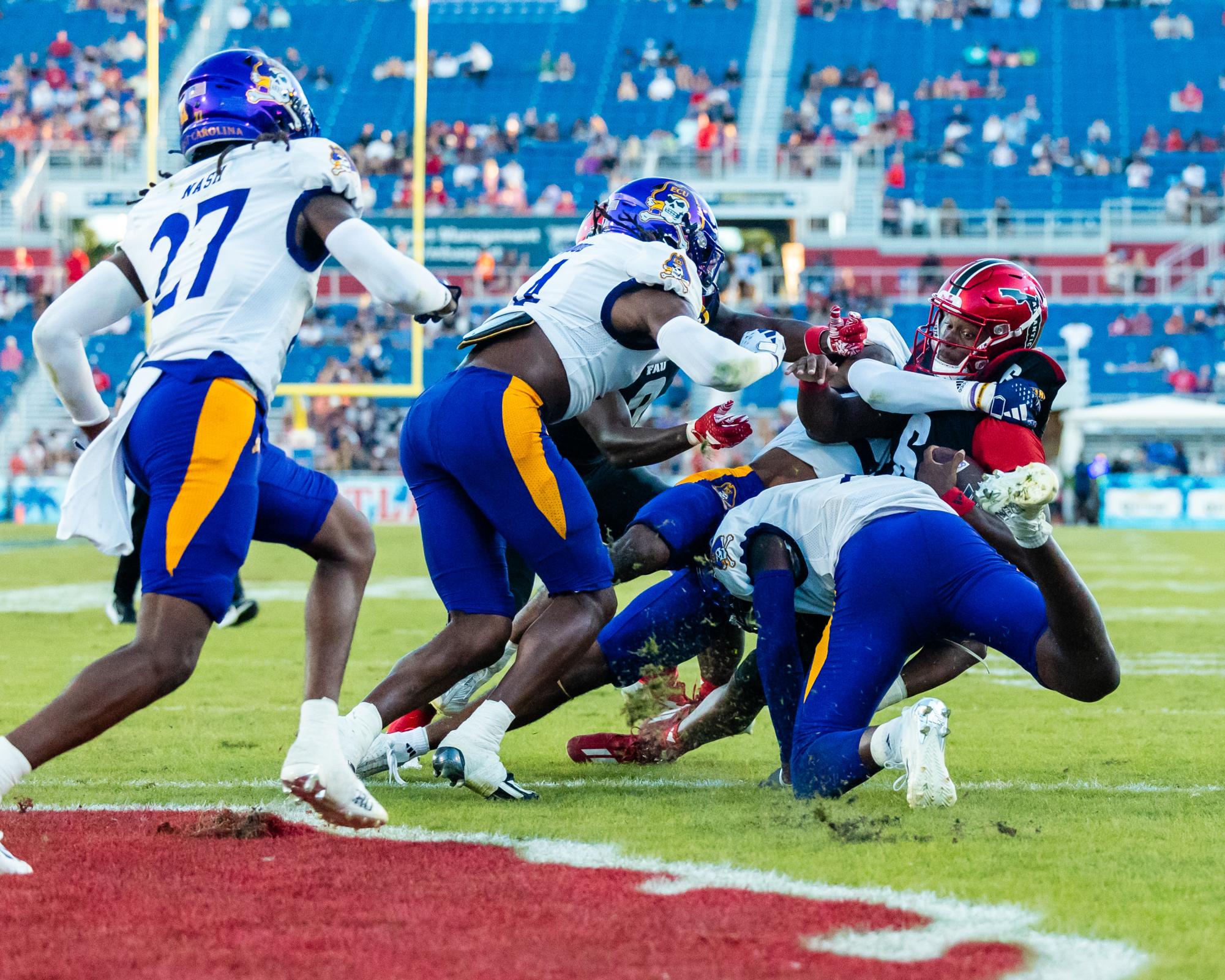 East carolina clearance football score