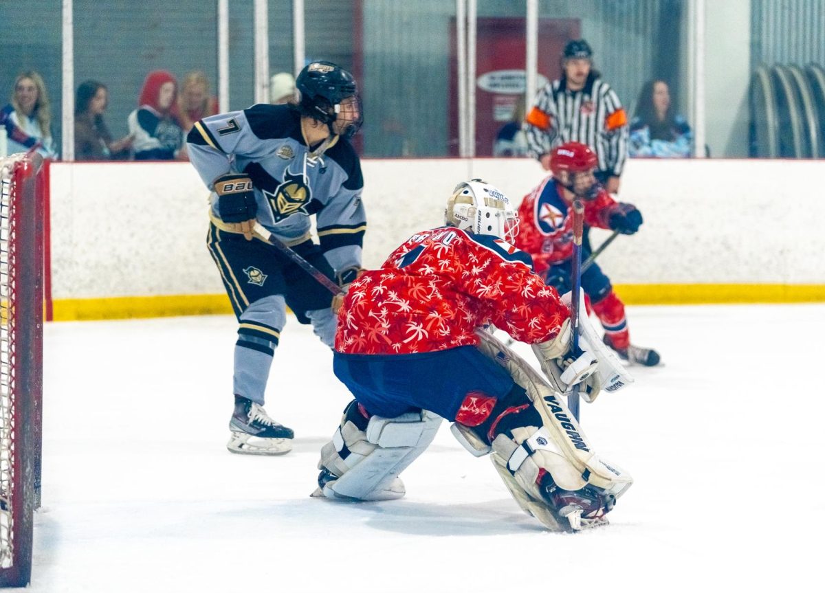 Owls goalie Rocco Bruno defending the net from UCF Knights on Nov. 17, 2023. 