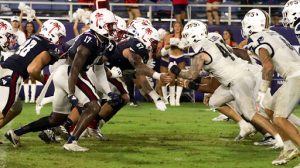 FAU and FIU at the line of scrimmage during the 2024 Don Shula Bowl