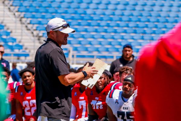 Former head coach Tom Herman coaching during FAU's spring game in 2024. 